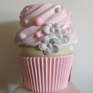 Viral TikTok Cupcake Stool